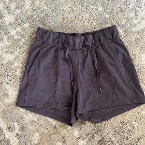 Lululemon I’m the fly short size 4 - light purple